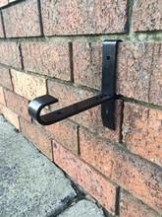 18144 - brick bracket - in-situ
